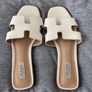 Steven New York White Harlien Slide Sandals Size 8